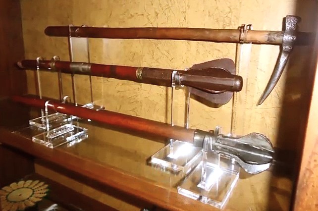 weapon stands