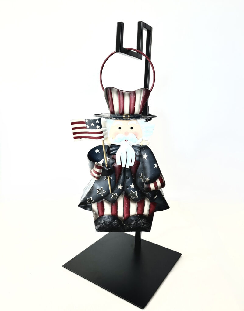 ornament stand