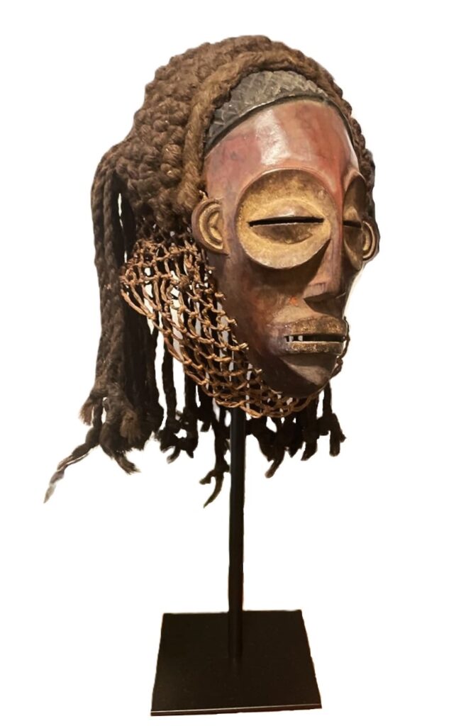 mask display